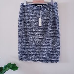 Max STUDIO NWT Knit Pencil Skirt W/Braid Crochet Trim  - S
